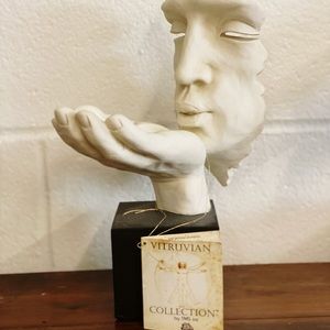 Beautiful Vitruvian Man TMS Collection Blowing Kiss Candle Holder